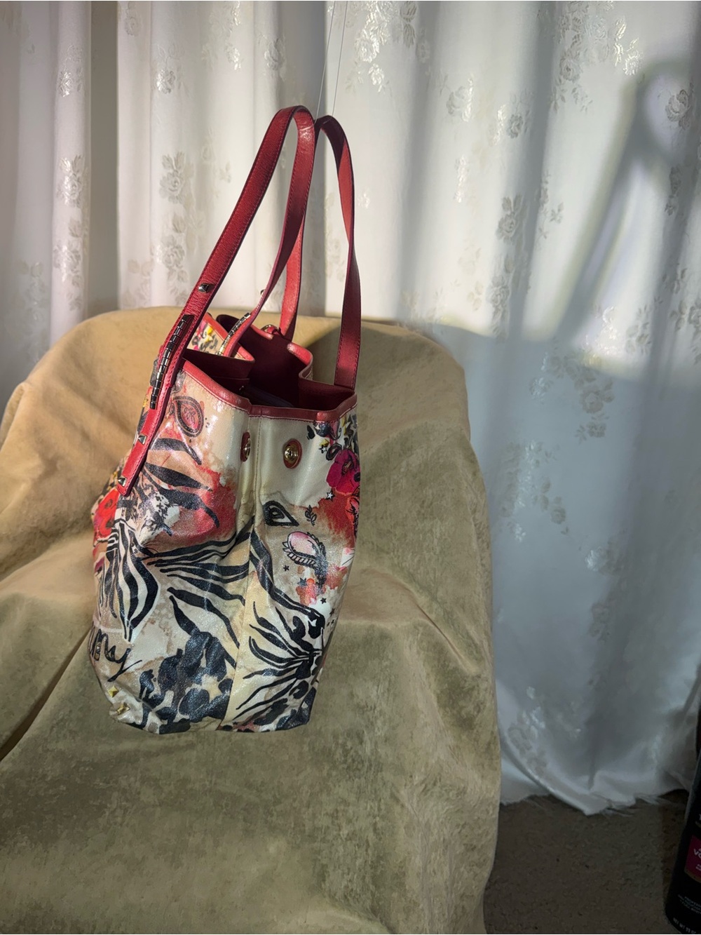 Jimmy Choo Floral Multicolor Tote with Red Handles - Picture 7 of 11